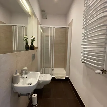 Boutique - Elegant 1906 Period Вроцлав