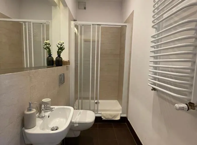 Boutique - Elegant 1906 Period Breslau